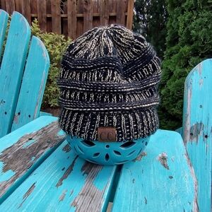 Metallic CC Beanies HAT - Black Gold